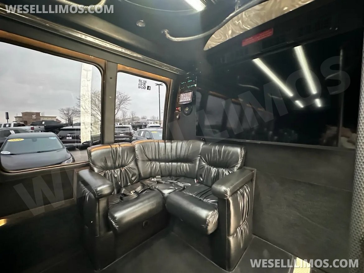 Photo of Limo Bus for sale: 2011 Ford F-550 Krystal Koach Limo Bus