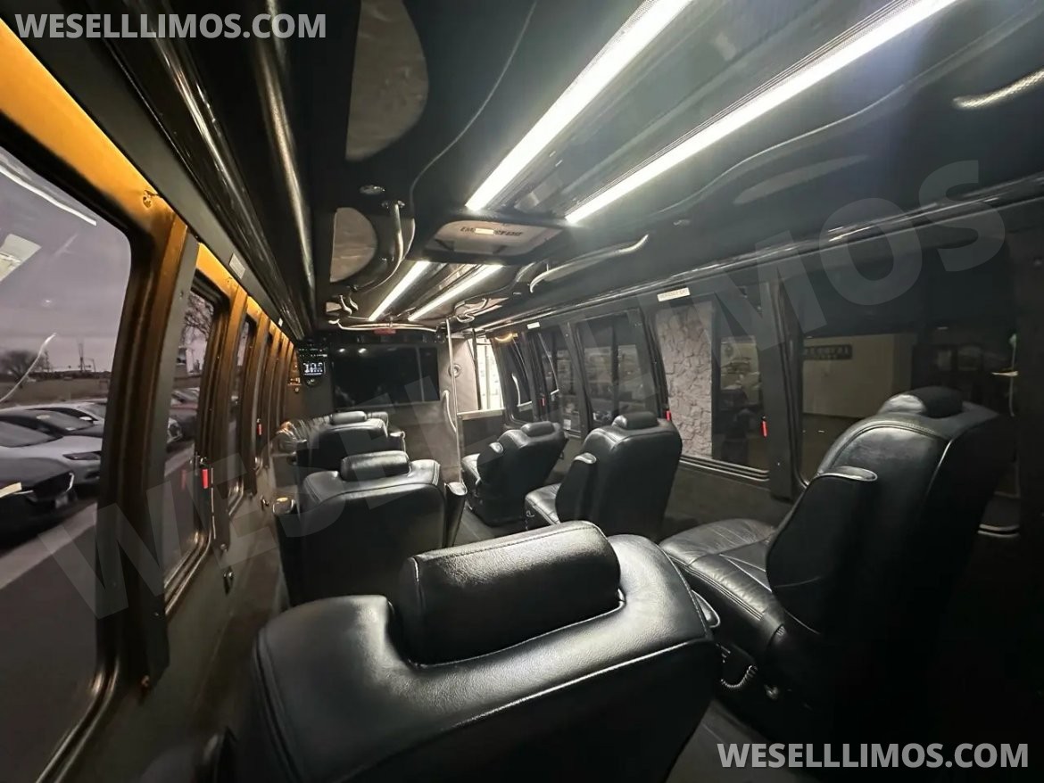 Photo of Limo Bus for sale: 2011 Ford F-550 Krystal Koach Limo Bus