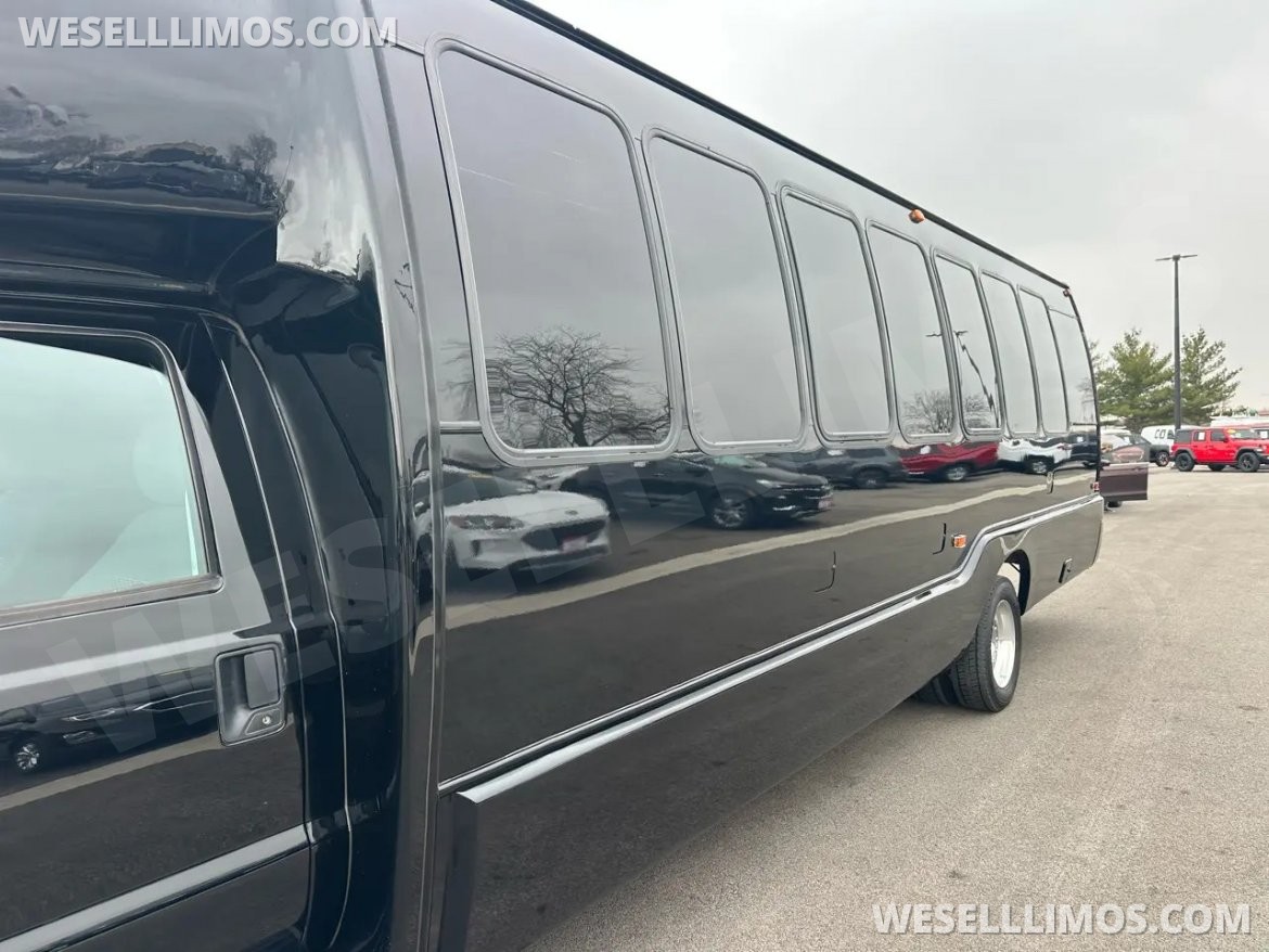 Photo of Limo Bus for sale: 2011 Ford F-550 Krystal Koach Limo Bus