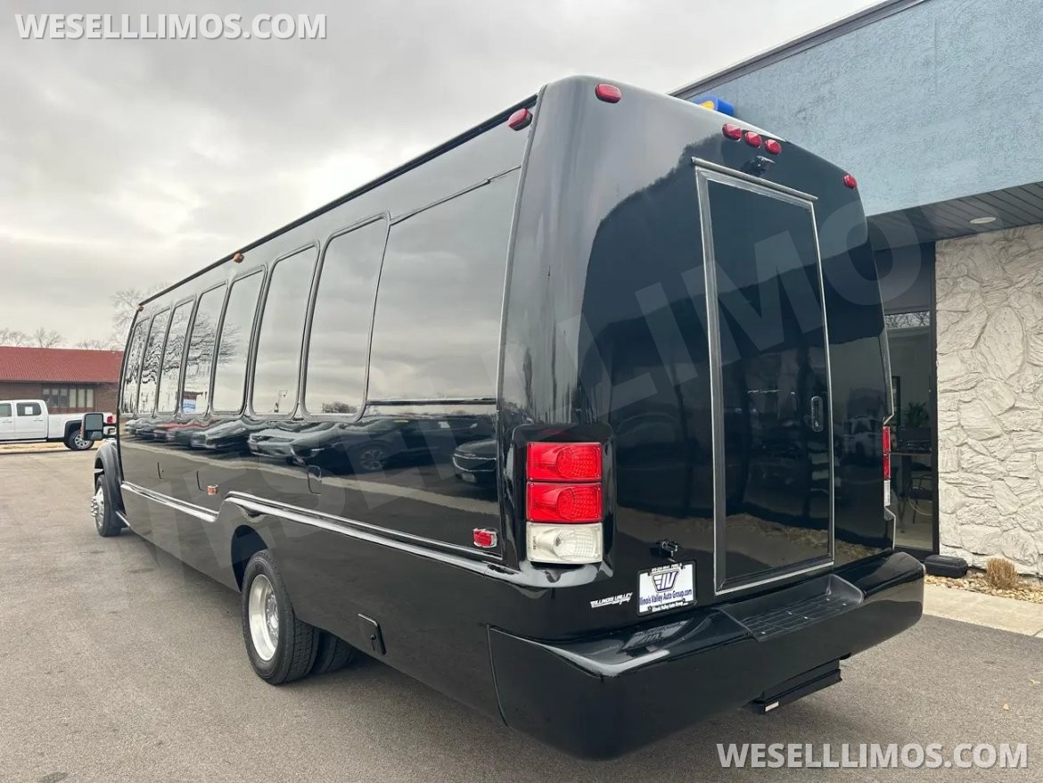 Photo of Limo Bus for sale: 2011 Ford F-550 Krystal Koach Limo Bus