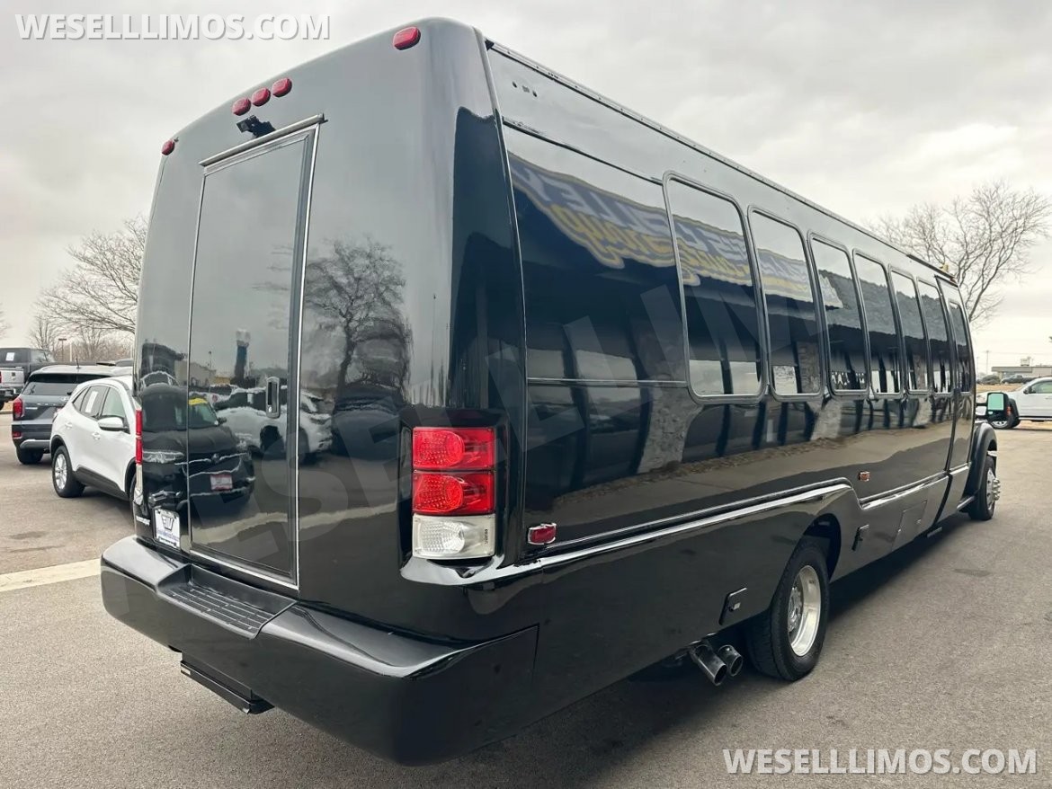 Photo of Limo Bus for sale: 2011 Ford F-550 Krystal Koach Limo Bus