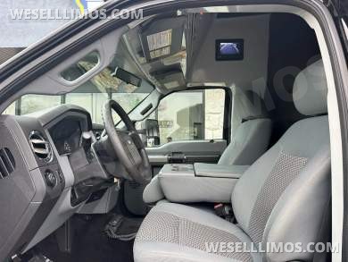 2011 Ford F-550 Krystal Koach Limo Bus - Limo Bus for Sale in Peru, IL - Photo 17
