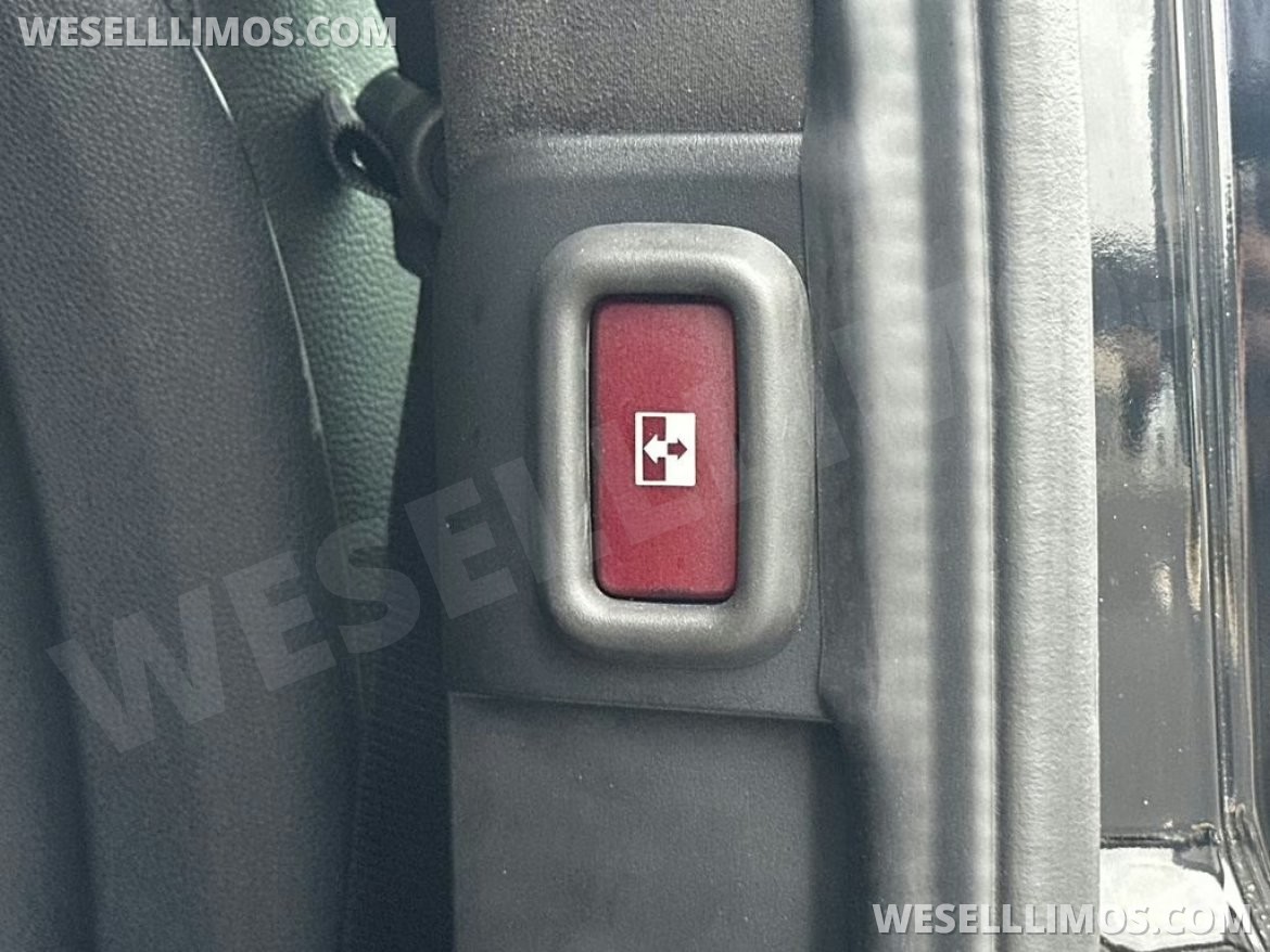 Photo of Executive Shuttle for sale: 2025 Mercedes-Benz Sprinter by Atl Sprinters