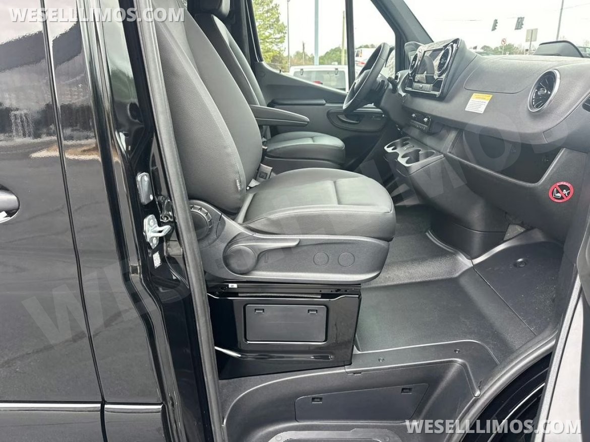 Photo of Executive Shuttle for sale: 2025 Mercedes-Benz Sprinter by Atl Sprinters