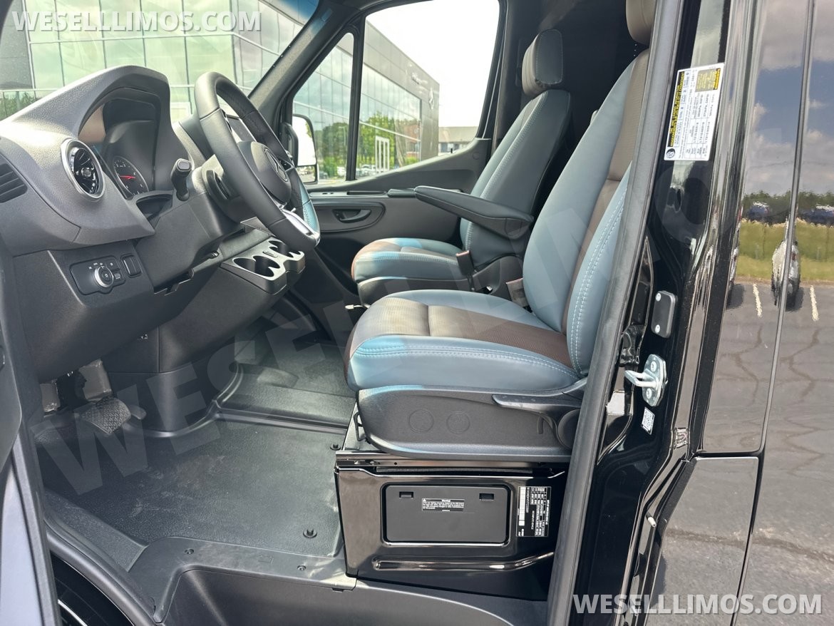 Photo of Executive Shuttle for sale: 2026 Mercedes-Benz Sprinter 290" by Atl Sprinters