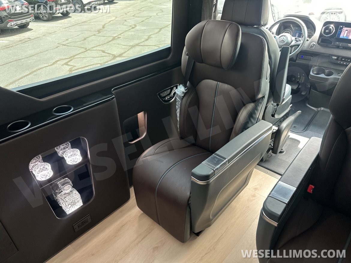 Photo of Executive Shuttle for sale: 2026 Mercedes-Benz Sprinter 290" by Atl Sprinters