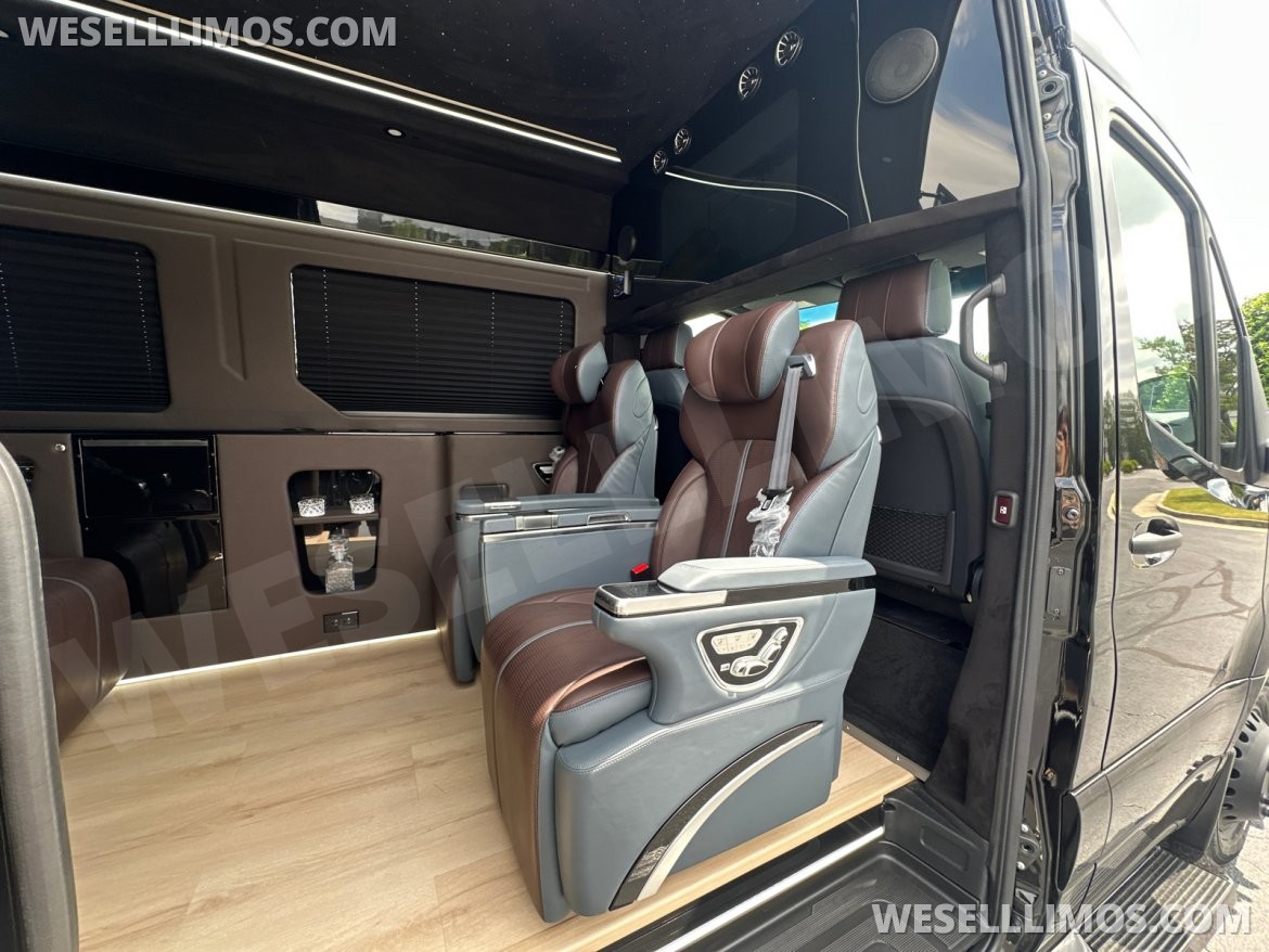 Photo of Executive Shuttle for sale: 2026 Mercedes-Benz Sprinter 290" by Atl Sprinters