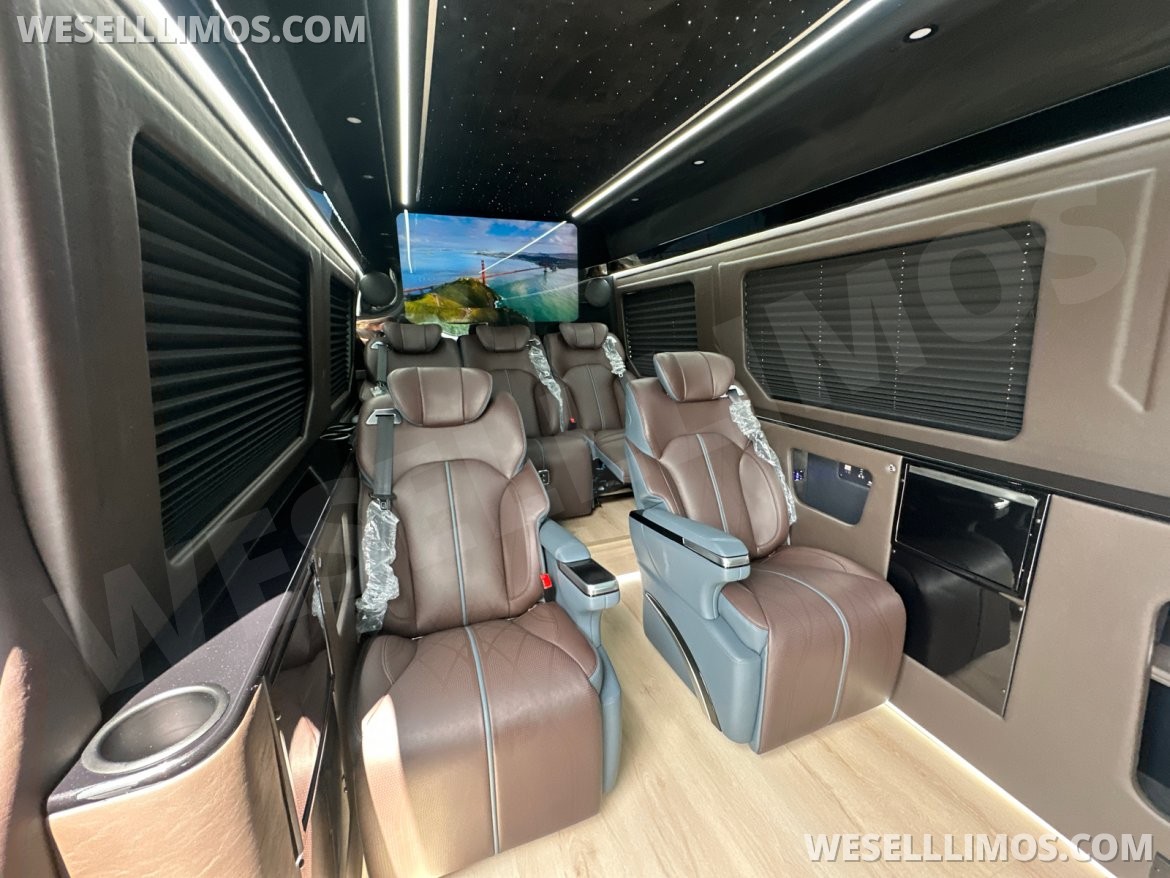 Photo of Executive Shuttle for sale: 2026 Mercedes-Benz Sprinter 290" by Atl Sprinters