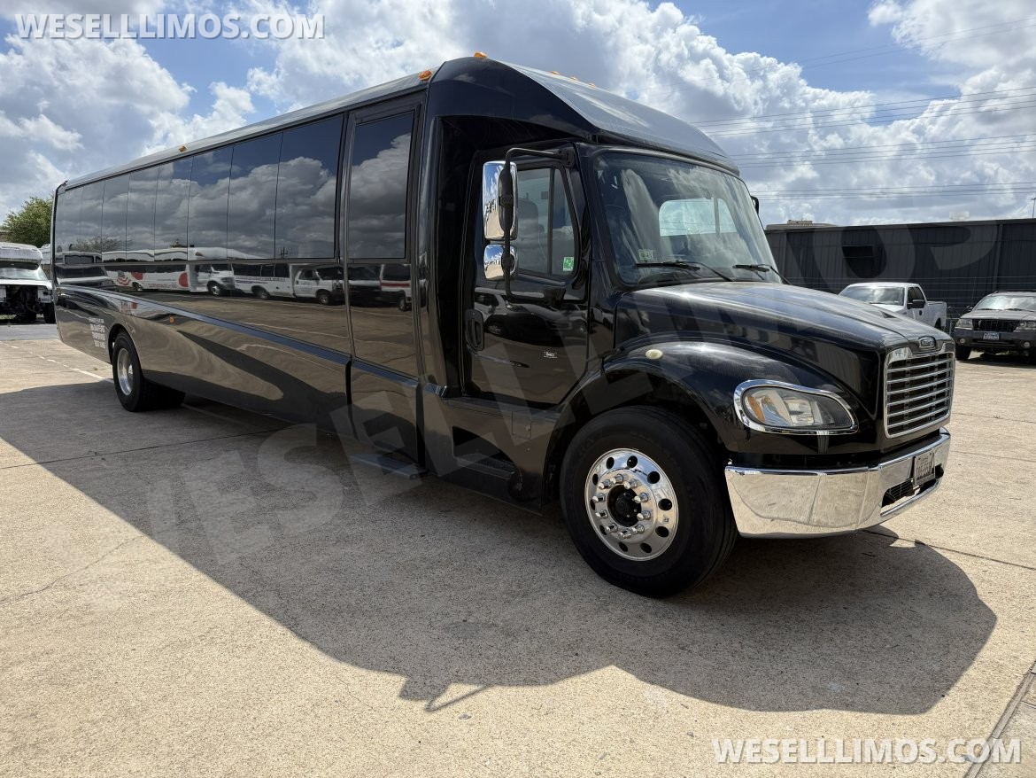 Photo of Executive Shuttle for sale: 2019 Freightliner M2 GM40 by Grech Motors