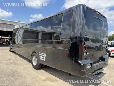 2019 Grech Motors Freightliner M2 GM40 Executive Shuttle - Executive Shuttle for Sale in Houston, TX - Photo 4