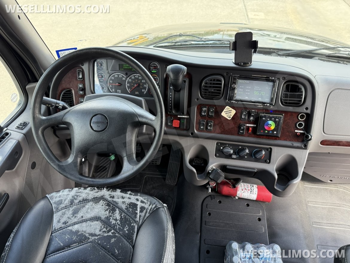 Photo of Executive Shuttle for sale: 2019 Freightliner M2 EG40 by Grech Motors