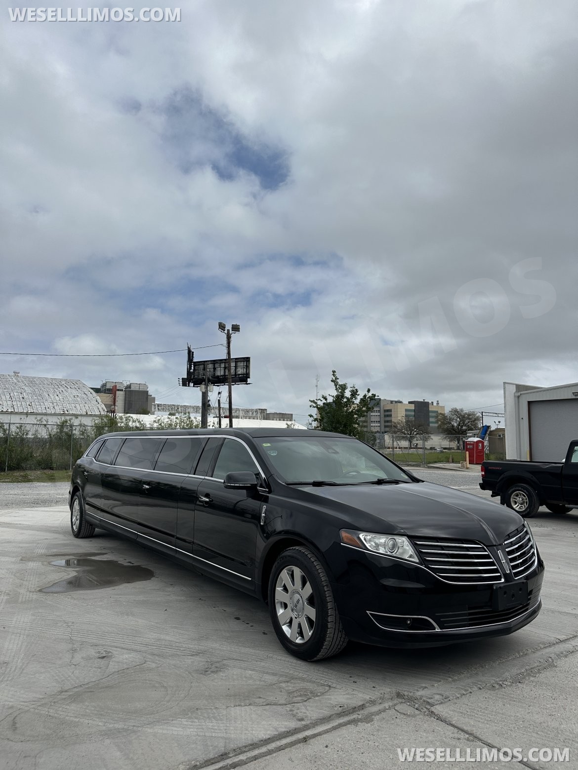 Limousine for sale: 2018 Lincoln MKT