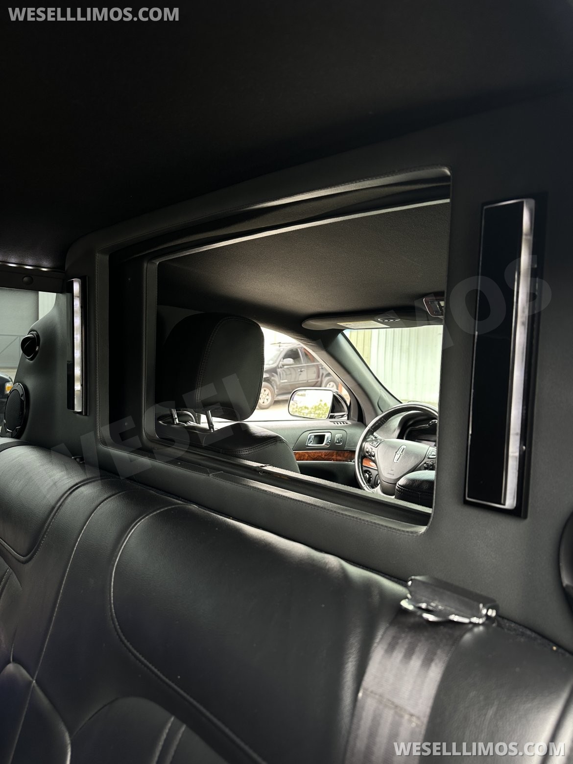 Photo of Limousine for sale: 2018 Lincoln MKT