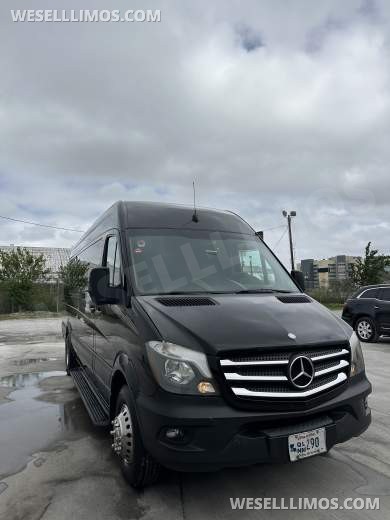 2017 Mercedes-Benz Sprinter Limo