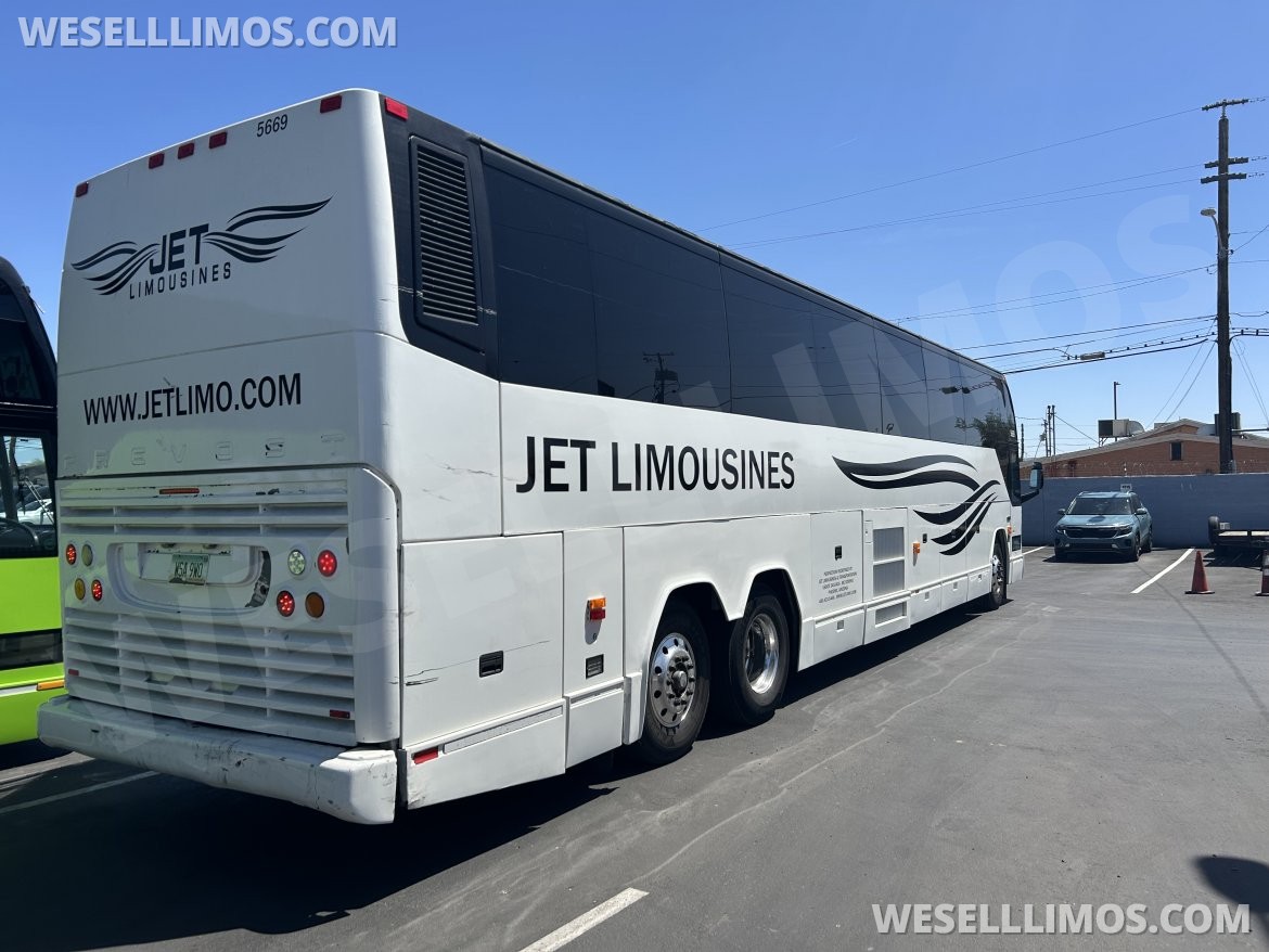 Photo of Motorcoach for sale: 2003 Prevost H345 45"