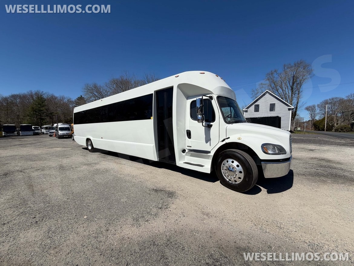 Executive Shuttle for sale: 2012 Freightliner M2 by Tiffany