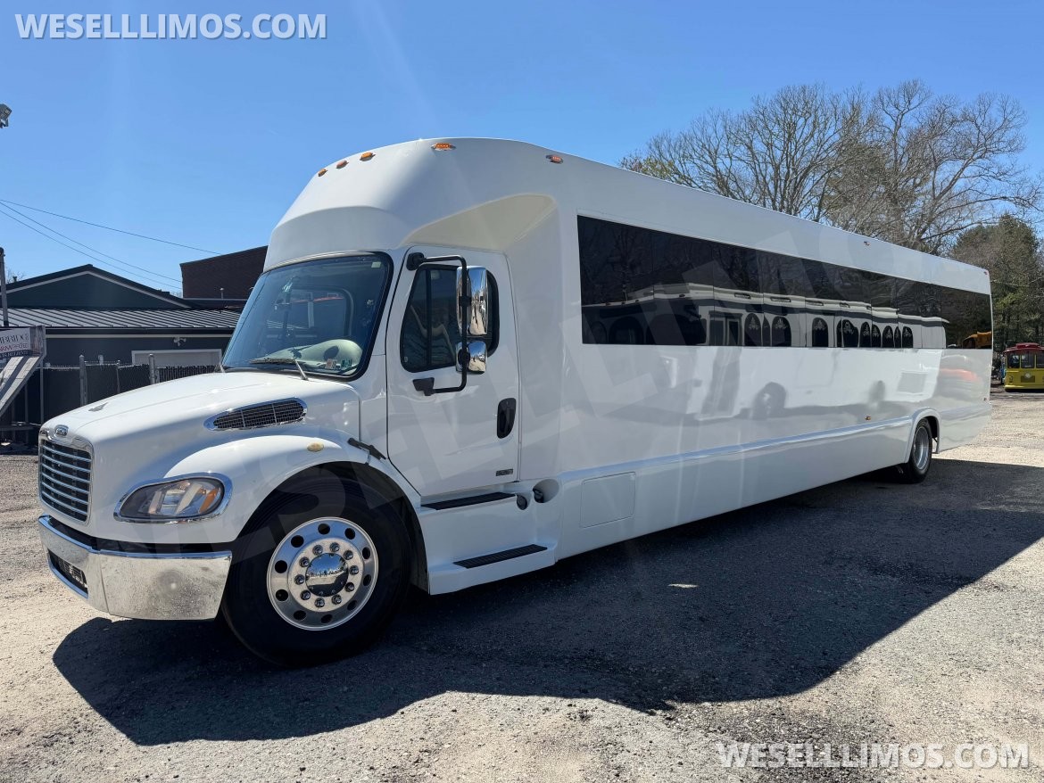Photo of Executive Shuttle for sale: 2012 Freightliner M2 by Tiffany