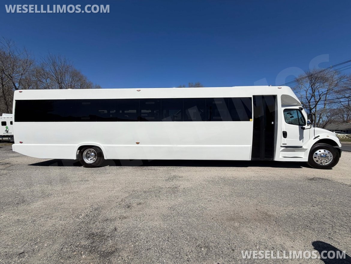 Photo of Executive Shuttle for sale: 2012 Freightliner M2 by Tiffany