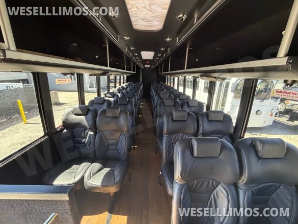 2012 Freightliner M2 Executive Shuttle for Sale in Westport, MA - Photo 3