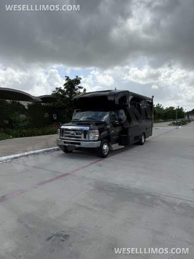 2019 Ford E-450 Limo Bus - Limo Bus for Sale in houston, TX - Photo 1