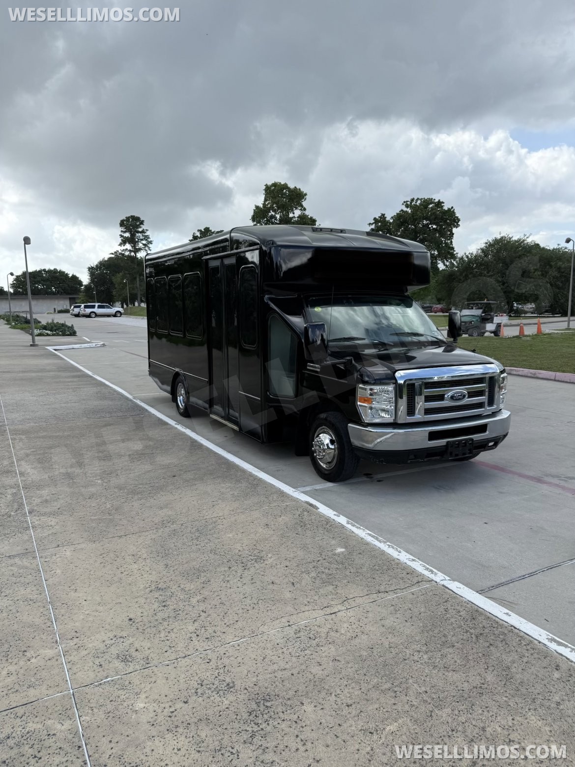 Photo of Limo Bus for sale: 2019 Ford E-450