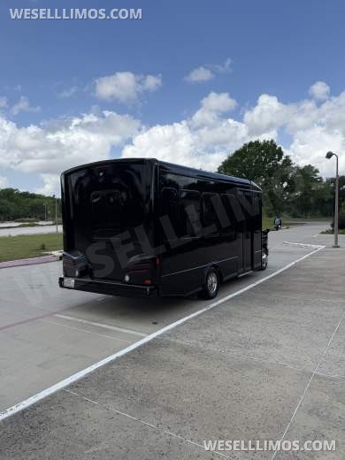 2019 Ford E-450 Limo Bus - Limo Bus for Sale in houston, TX - Photo 3