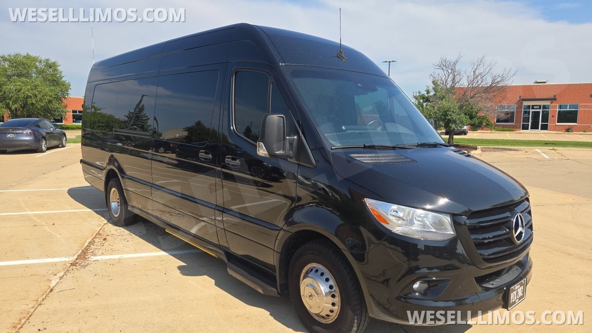 Sprinter for sale: 2022 Mercedes-Benz 3500 by Executive Coach Builders