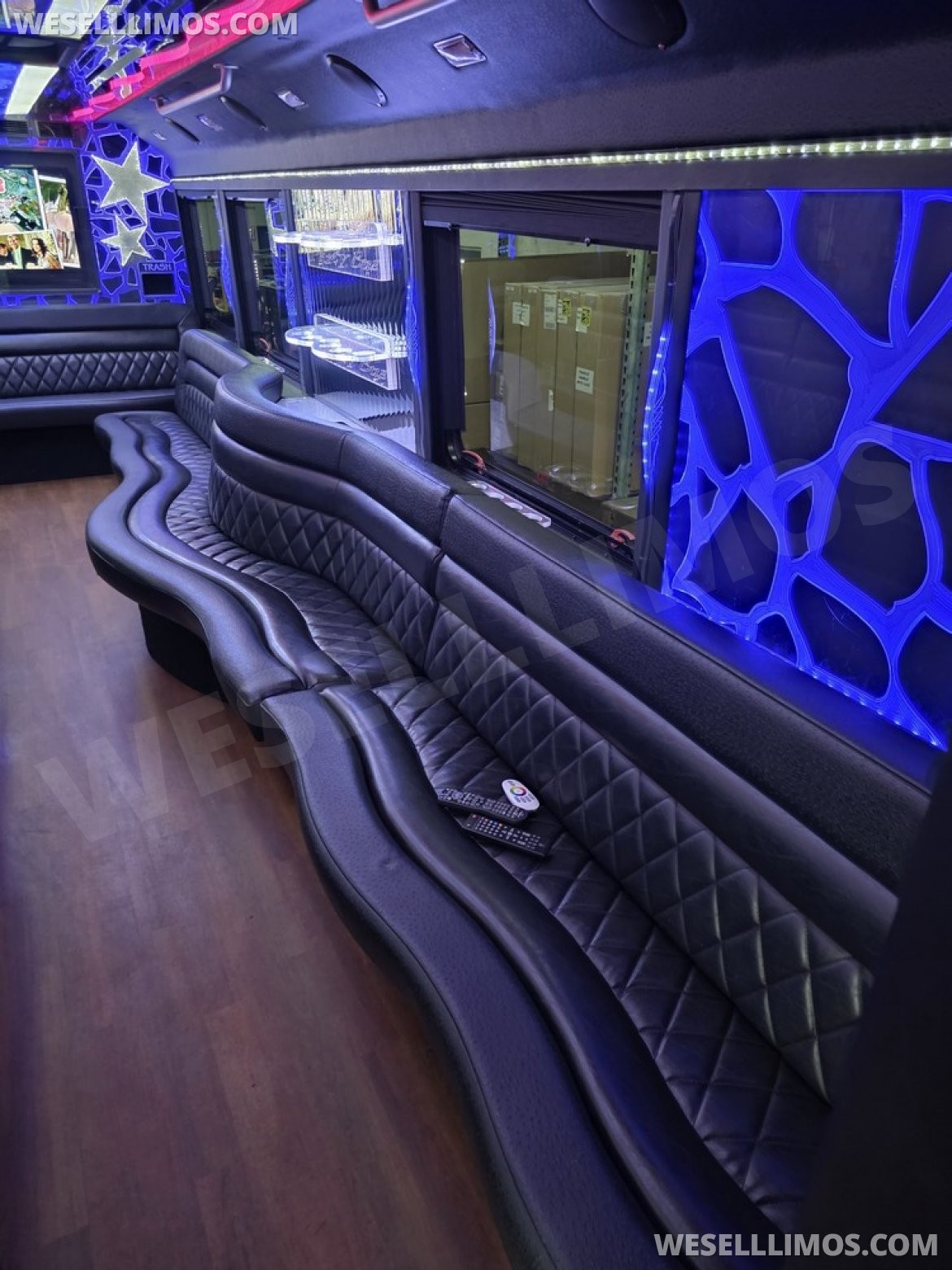 Photo of Limo Bus for sale: 2012 Ford F550 by LGE