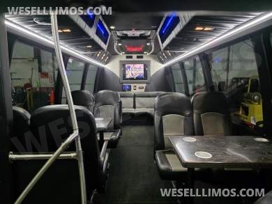 2011 Ameritrans Ford E450 Limo Bus - Limo Bus for Sale in Erie, PA - Photo 5