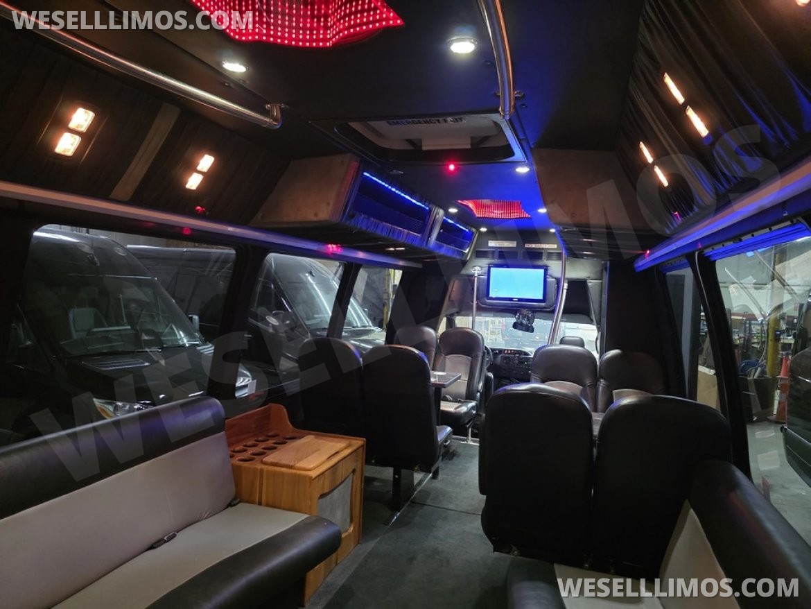 Photo of Limo Bus for sale: 2011 Ford E450 by Ameritrans
