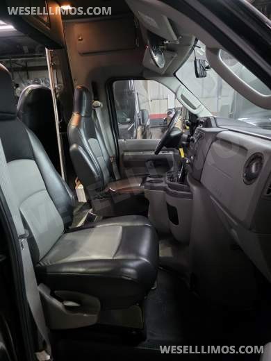 2011 Ameritrans Ford E450 Limo Bus - Limo Bus for Sale in Erie, PA - Photo 22
