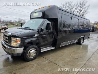 2011 Ameritrans Ford E450 Limo Bus - Limo Bus for Sale in Erie, PA - Photo 26