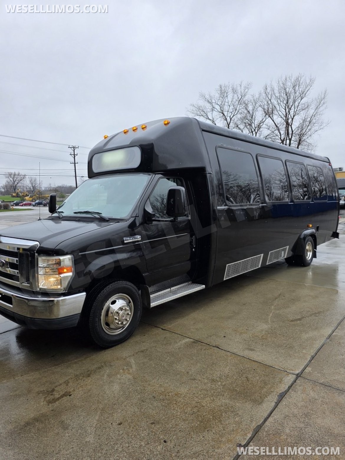 Photo of Limo Bus for sale: 2011 Ford E450 by Ameritrans