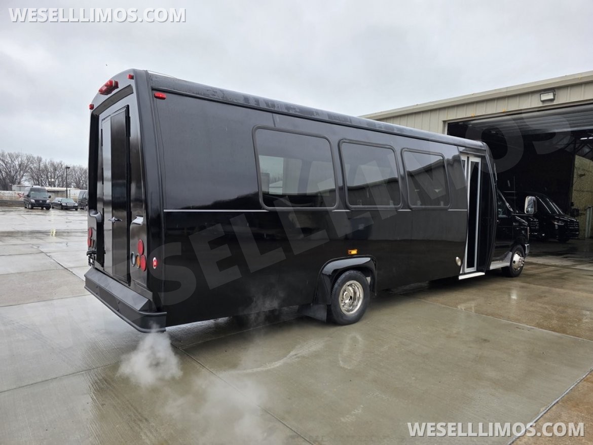 Photo of Limo Bus for sale: 2011 Ford E450 by Ameritrans