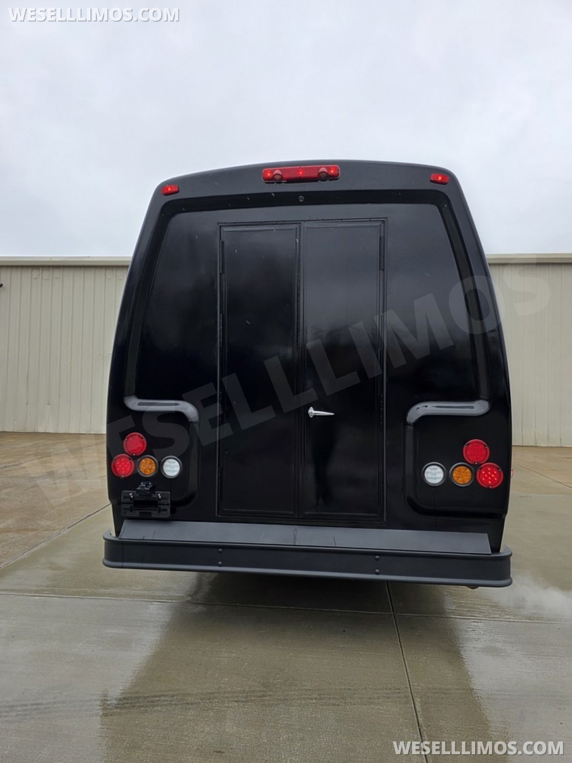 Photo of Limo Bus for sale: 2011 Ford E450 by Ameritrans