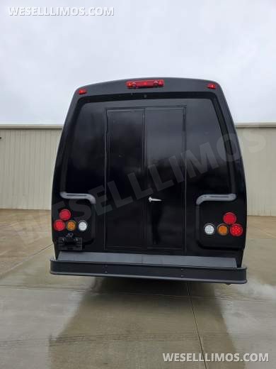 2011 Ameritrans Ford E450 Limo Bus - Limo Bus for Sale in Erie, PA - Photo 32