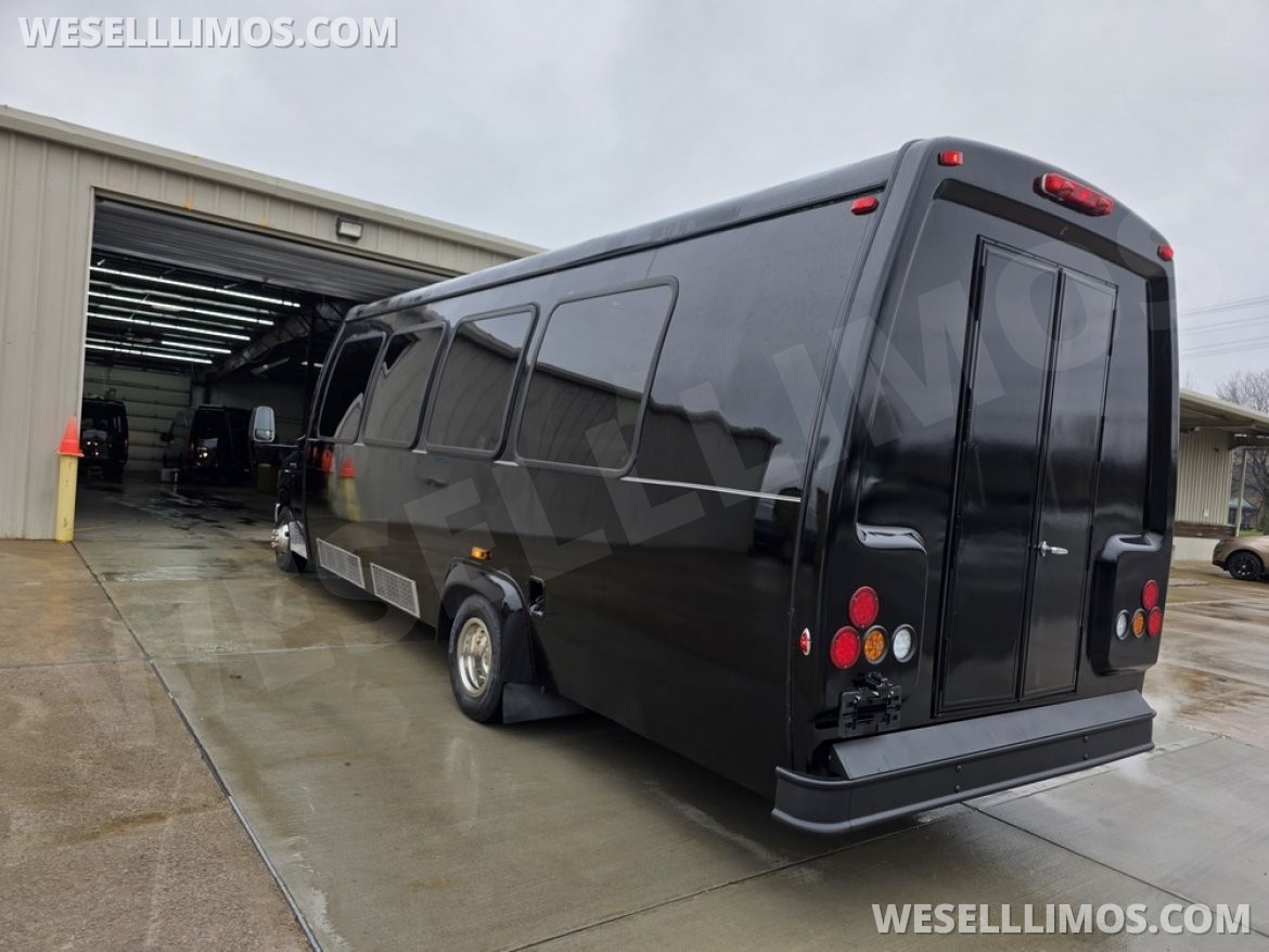 Photo of Limo Bus for sale: 2011 Ford E450 by Ameritrans