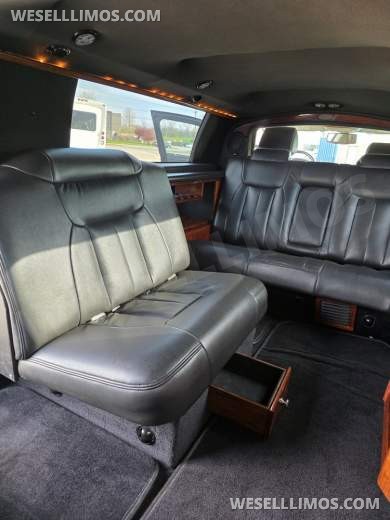 2008 Dabryan Cadillac Deville Limo Bus - Limo Bus for Sale in Erie, PA - Photo 7
