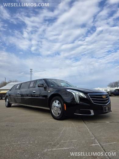 2008 Dabryan Cadillac Deville Limo Bus - Limo Bus for Sale in Erie, PA - Photo 28