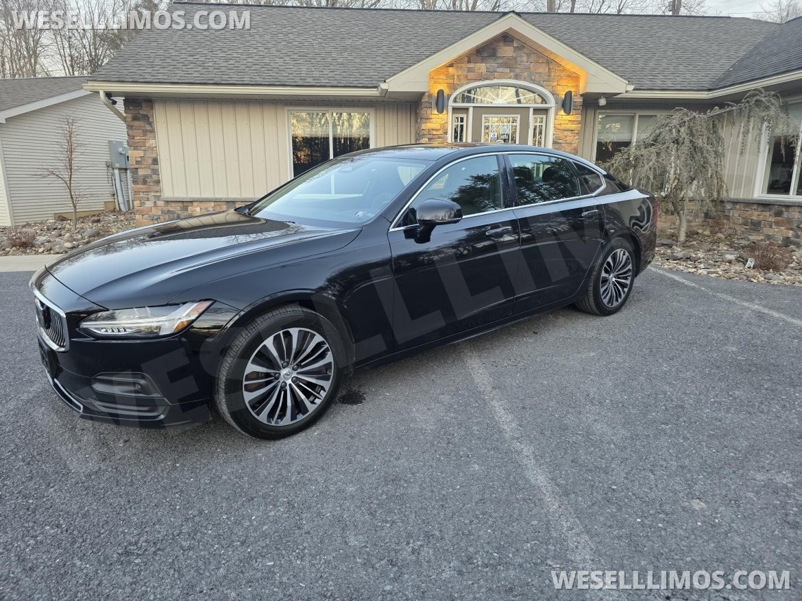 Sedan for sale: 2022 Volvo S90