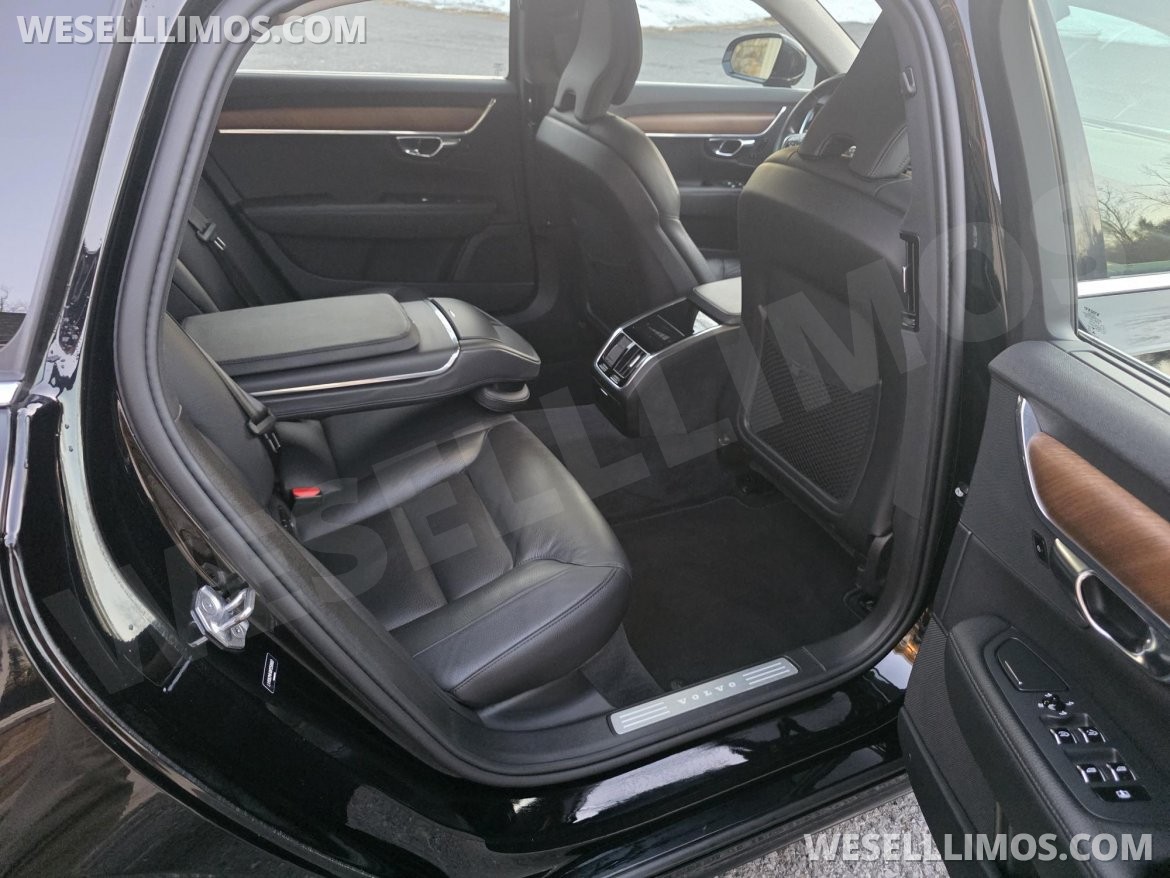 Photo of Sedan for sale: 2022 Volvo S90