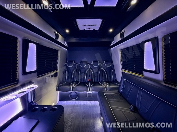 2025 Mercedes-Benz Supreme Sprinter for Sale in San Antonio, TX - Photo 2