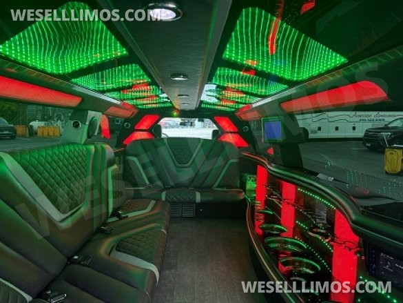 2022 Ford expedition SUV Stretch for Sale in Baltimore, MD - Photo 2