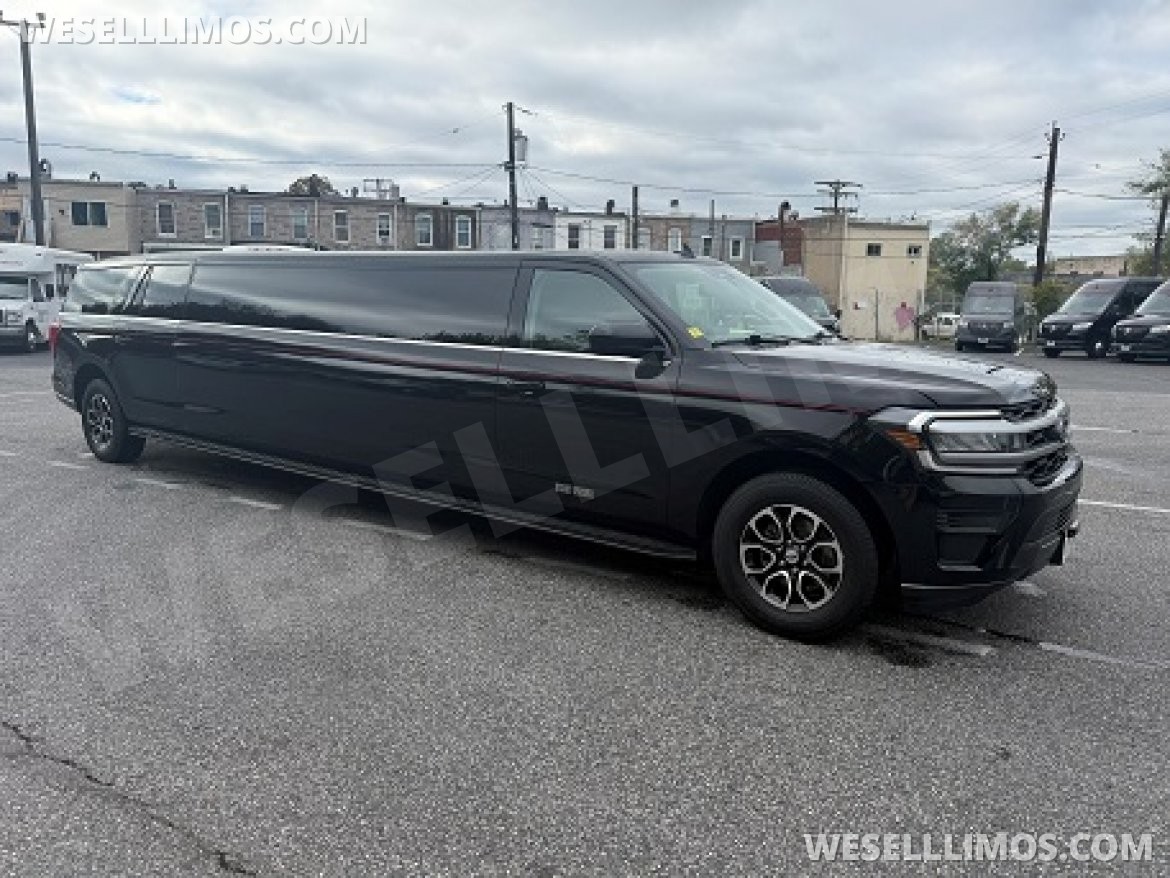 Photo of SUV Stretch for sale: 2022 Ford expedition 140" by pinnacle