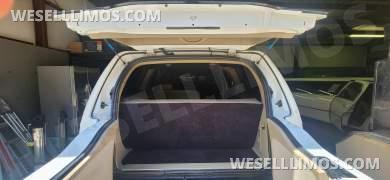 2005 Krystal Coach Ford Excursion Limousine - Limousine for Sale in Modesto, CA - Photo 11