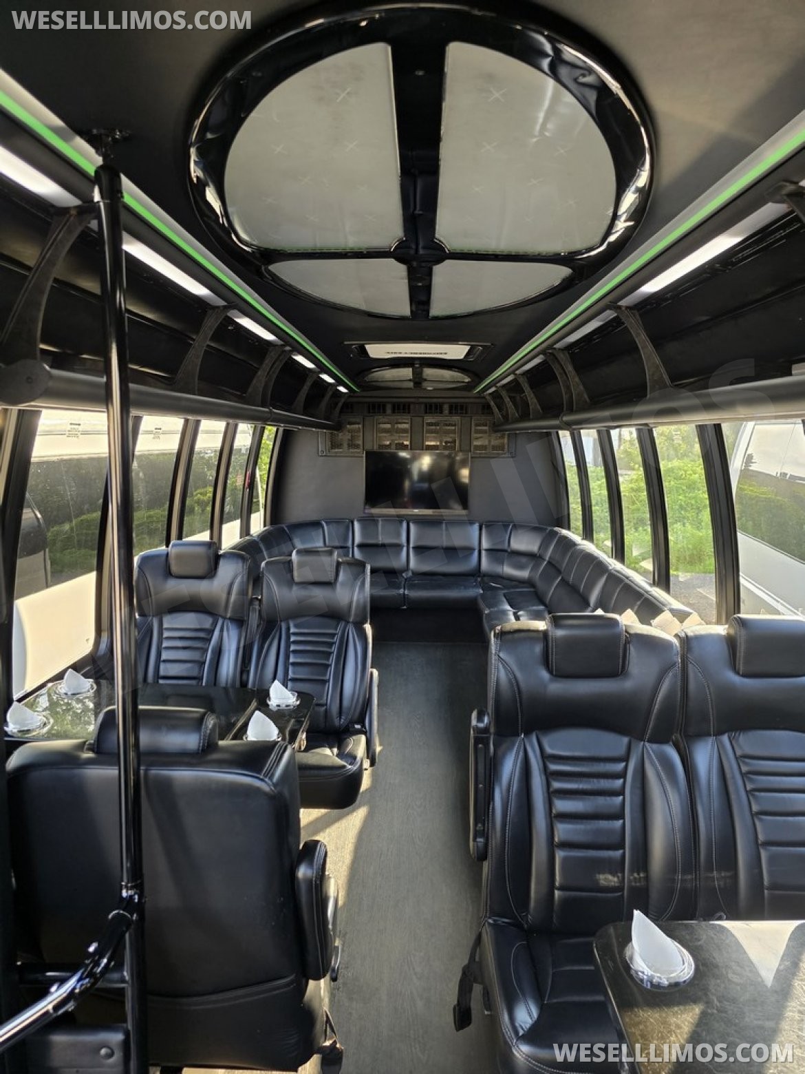 Photo of Limo Bus for sale: 2018 Ford F550 Limo Bus by Turtle Top