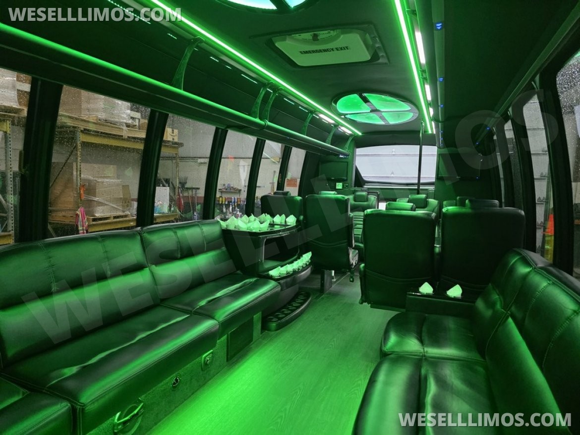Photo of Limo Bus for sale: 2018 Ford F550 Limo Bus by Turtle Top