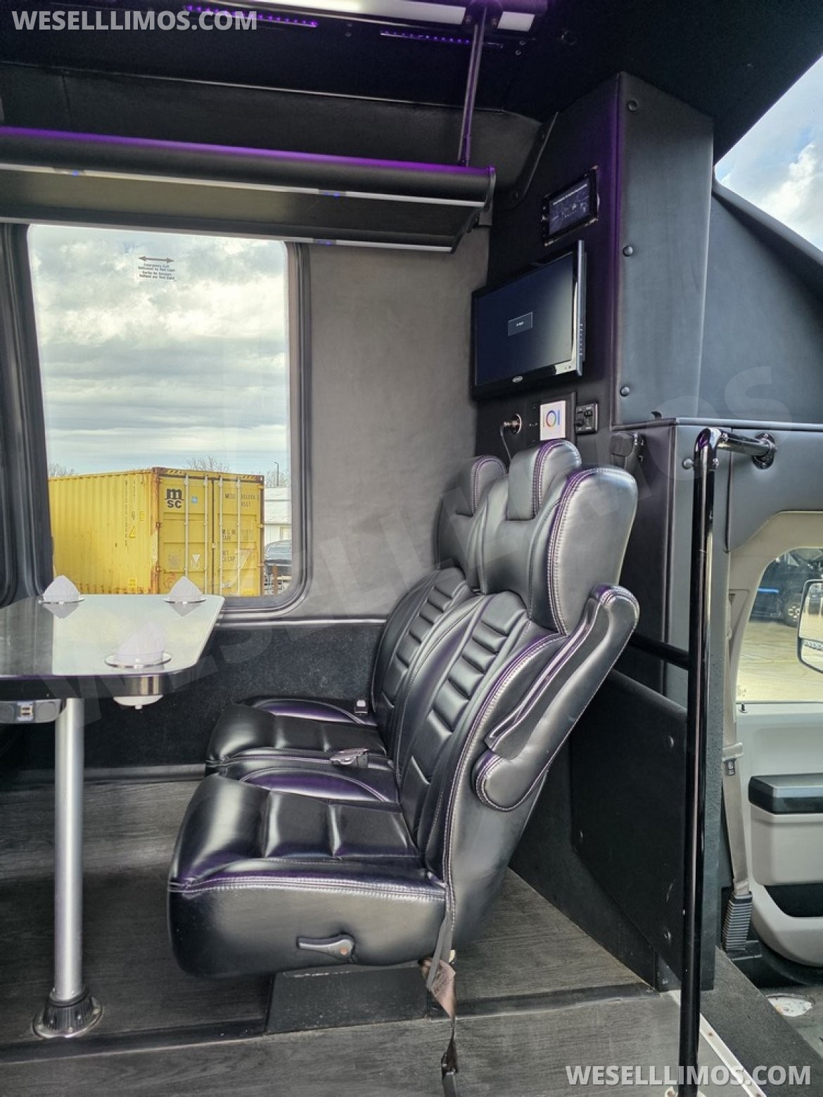 Photo of Limo Bus for sale: 2018 Ford F550 Limo Bus by Turtle Top