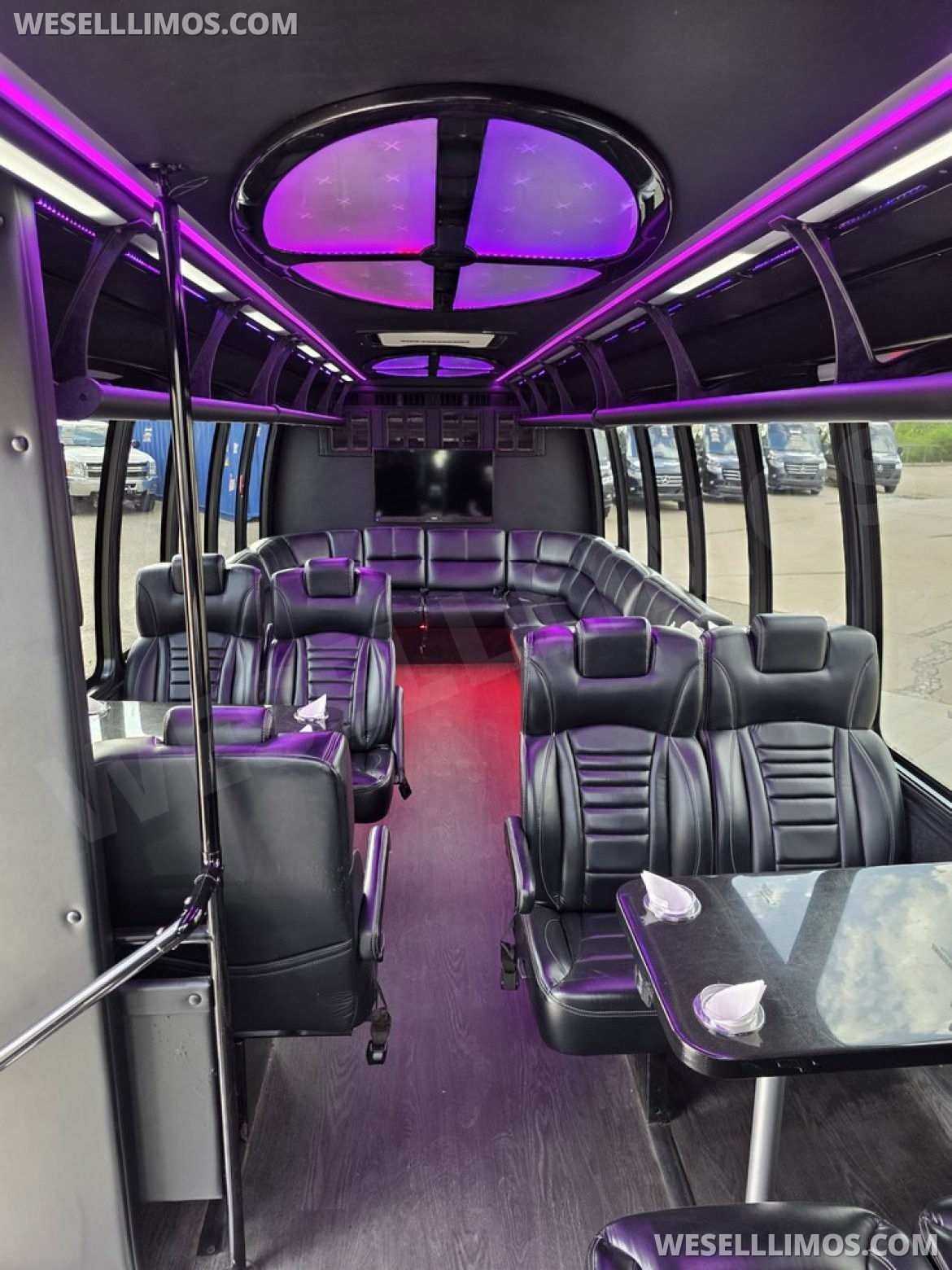 Photo of Limo Bus for sale: 2018 Ford F550 Limo Bus by Turtle Top