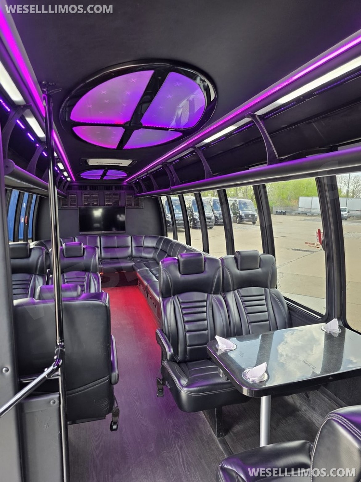 Photo of Limo Bus for sale: 2018 Ford F550 Limo Bus by Turtle Top
